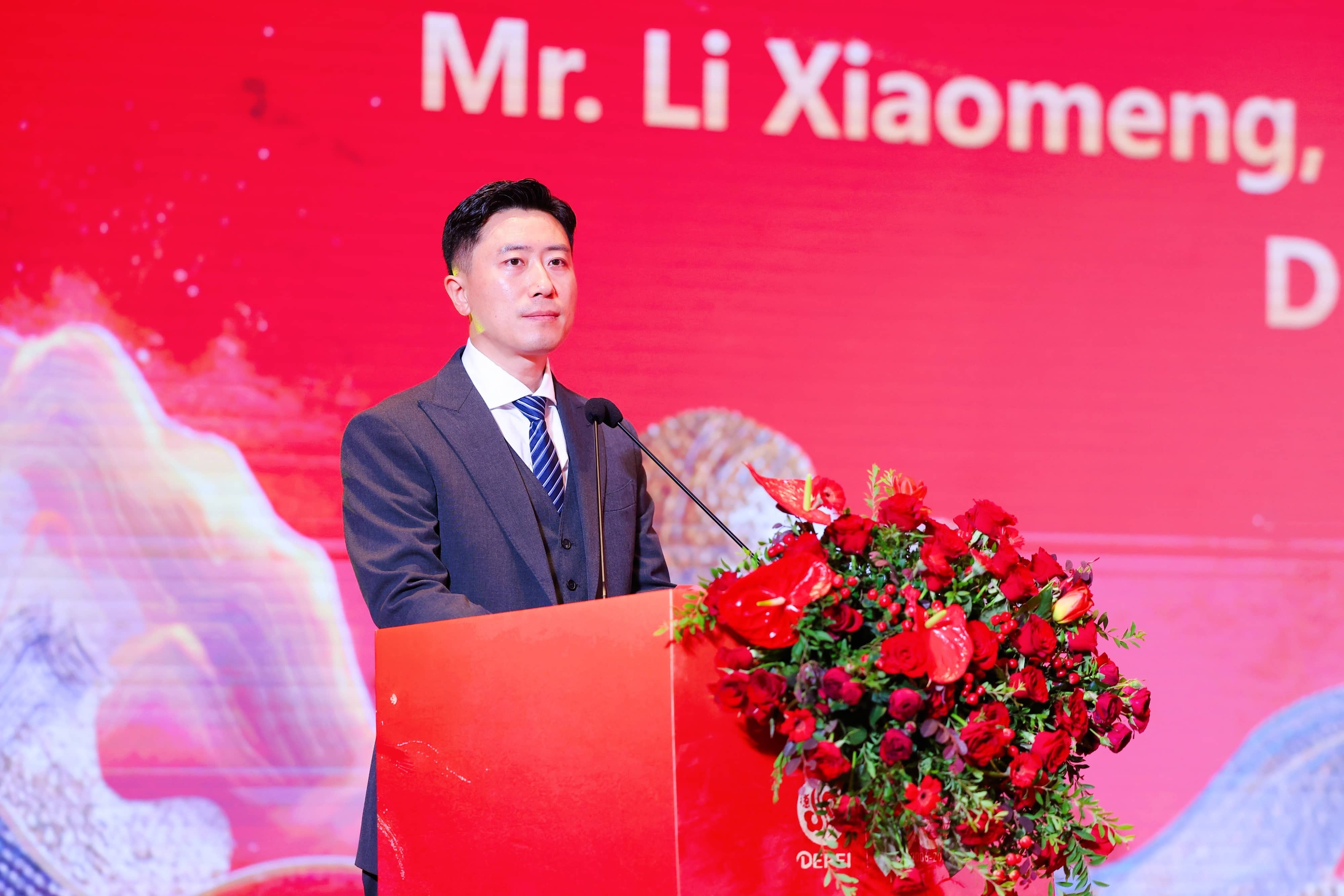 李总(1).JPG